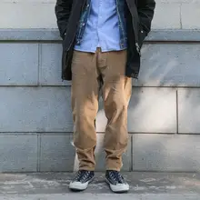 スリムシルエットのコーデュロイパンツ【合わせやすい・脚を美しく見せる】