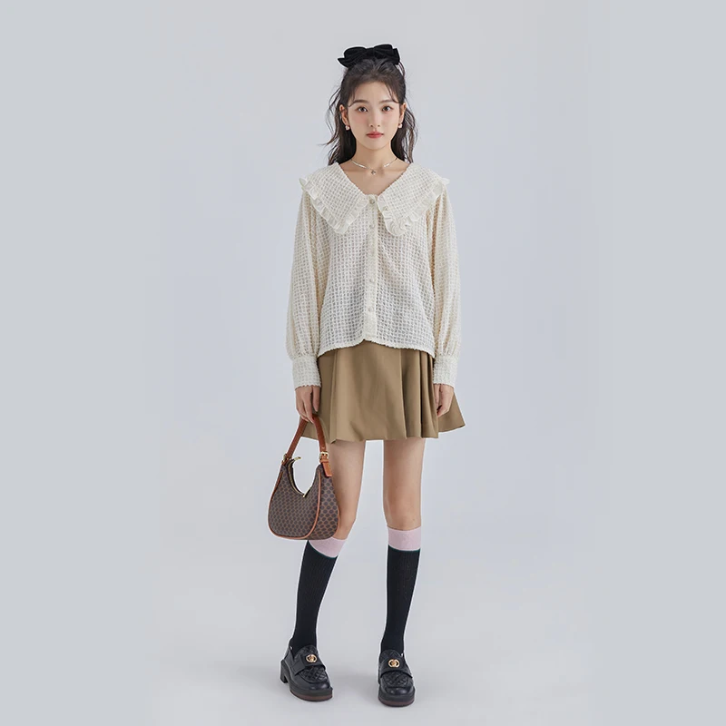 かわいい制服で通勤もデートも楽しくなる！ミニキャラスーツの選び方って？
