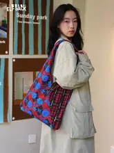 レトロチェック柄のカラーコントラストしたショルダーバッグ【芸術的で高級感のあるデザイン】