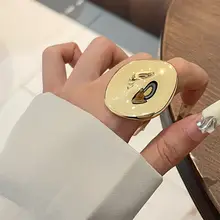 シンプルな不均一デザインの光沢オーバルリング【レトロ金属風・指輪・食指用】