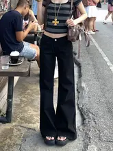 人気のフレアデニムパンツ【レディース・ブラック・春秋用・ワイドレッグ・フィット】