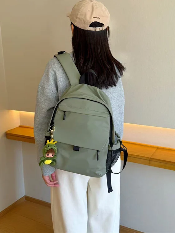 旅行用リュックを選ぶとき に迷うのは、本当に軽さだけなのか？
