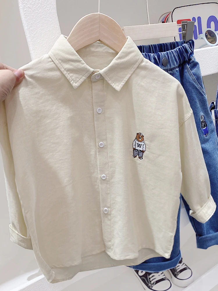 小学一年生の男の子にどんなシャツがおすすめ？灯芯绒の薄手シャツが通学に最適な理由