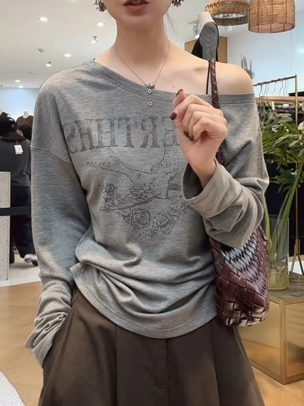女性用アシンメトリックオフショルダーTシャツ：ビッグtシャツ レディース 人気 ブランドの選定基準