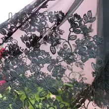 美しい刺繍入り単色スカート【フレアデザイン・柔らかい三層・中長丈】