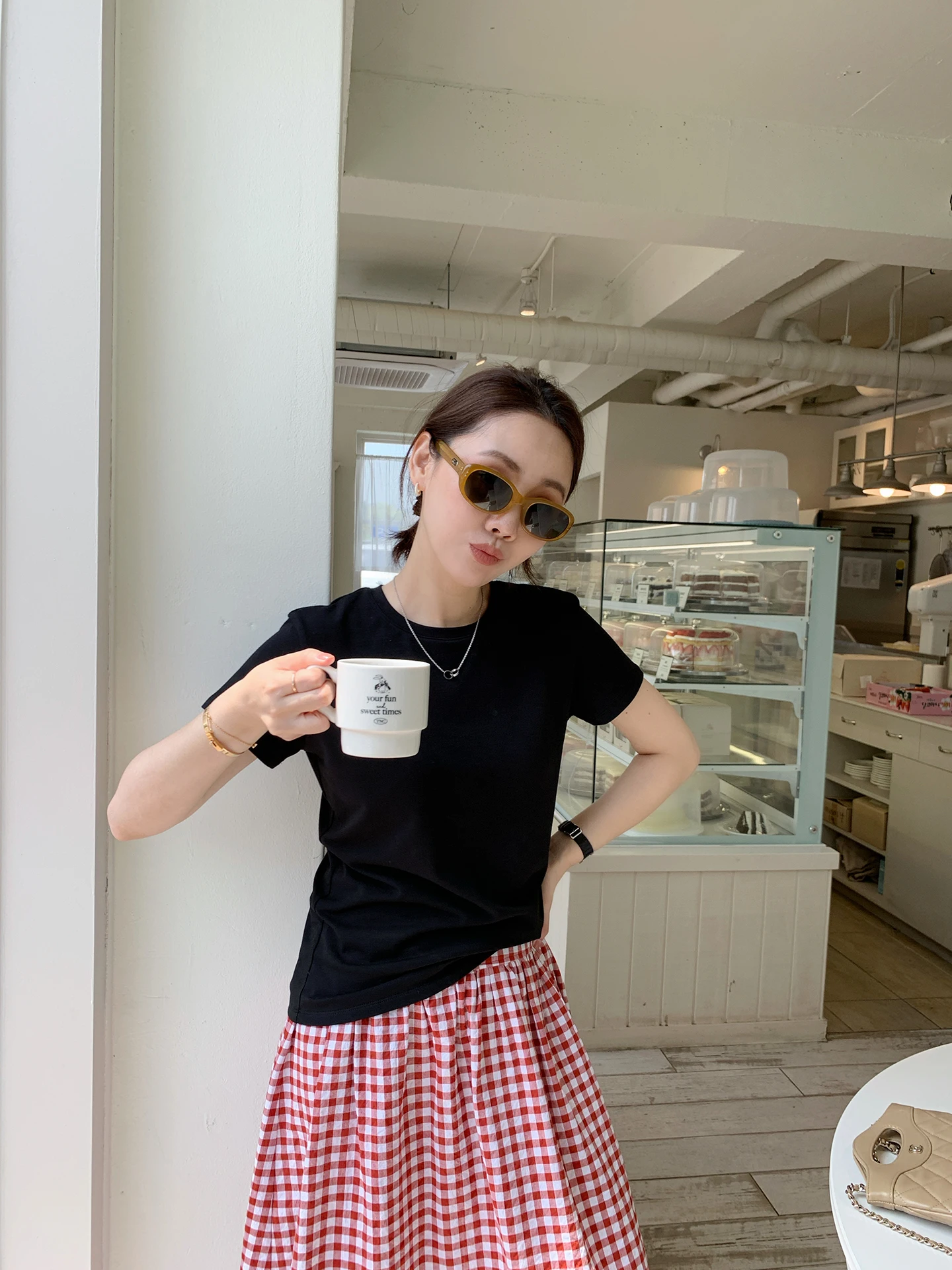 40代のカジュアルファッションで悩むなら、この短袖Tシャツが救いになる？