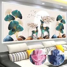 リビングに最適！ヨーロッパ風刺繍の鹿と銀杏葉デザイン【手作り・インテリア装飾用】（セットアップ対応）