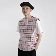 抗田字格デザインのニットベスト【秋冬用・ファッションレイヤリング】