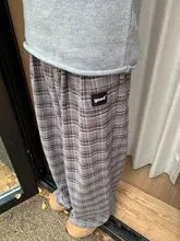基本的なチェック柄のストレートカジュアルパンツ