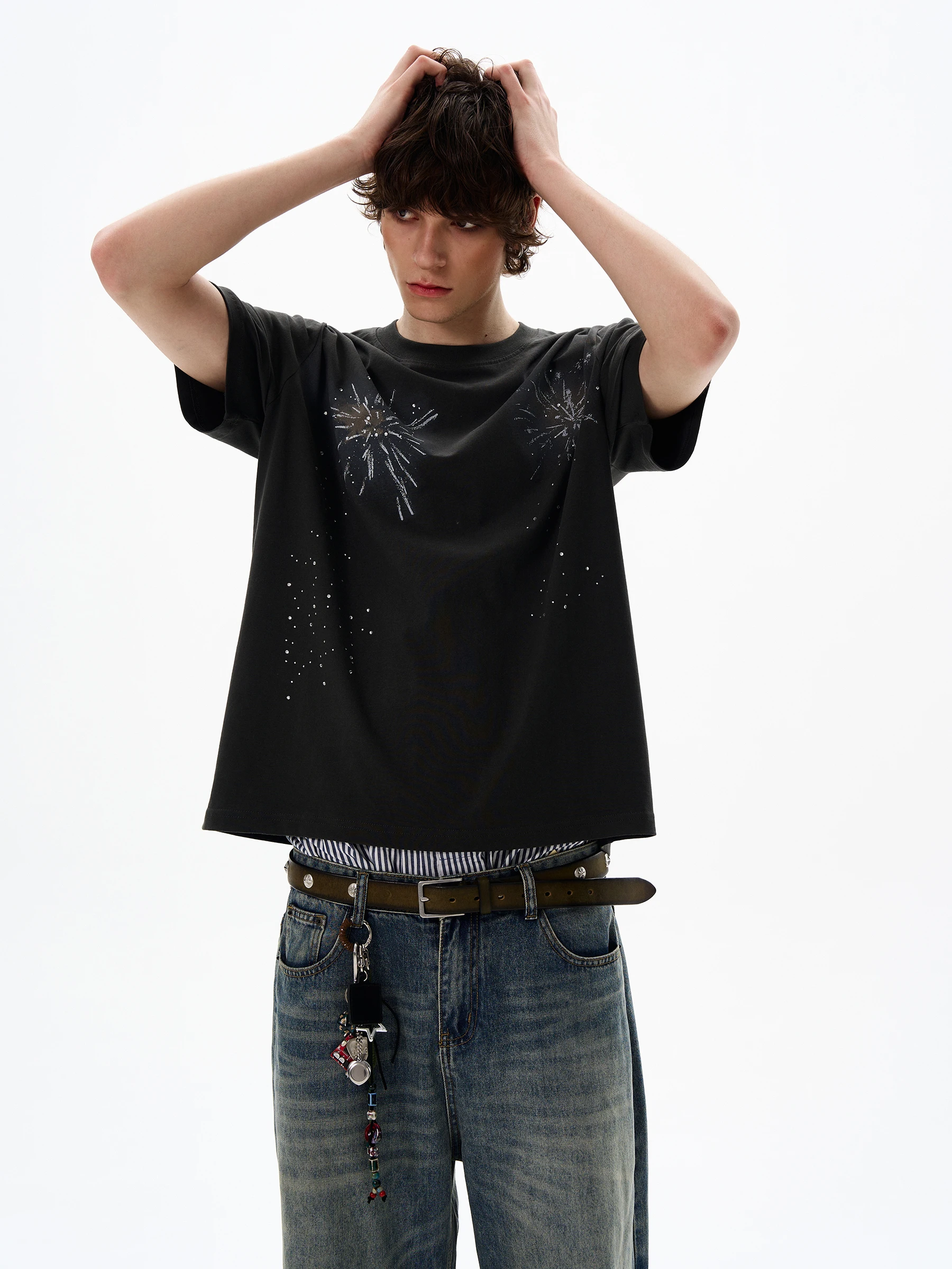 モード系Tシャツはどう選ぶ？デザイン性と実用性のバランスを取るための実践ガイド