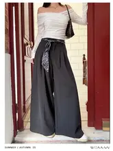 シンプルでスタイリッシュな重厚感のあるスーツパンツ【ワイドレッグ・コントラストベルト付き】（セットアップ対応）