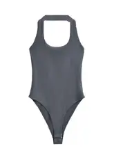女性用 シンプル Uネック タンクトップ【リブ編み・フィットデザイン・スリムシルエット】