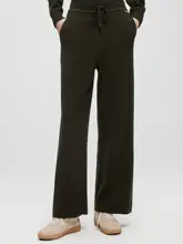 美麗ノ羊毛のカジュアルストレートワイドパンツ【冬用・フィット】