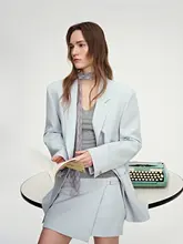 オレンジ色のデザインのフレアパンツ【レディース・カジュアル・春用】（セットアップ対応）