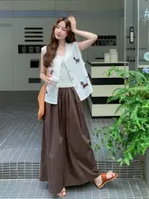 オーバーサイズのバイカラー刺繍ベストとワイドパンツ【春夏用・スリム効果・エレガント】（セットアップ対応）