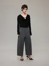 内工字褶デザイン九分丈テーパードスーツパンツ