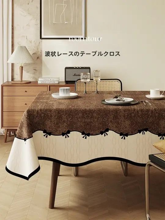 フランス風レトロデザインの防水テーブルクロス【オイルプルーフ・お手入れ簡単・高級感】