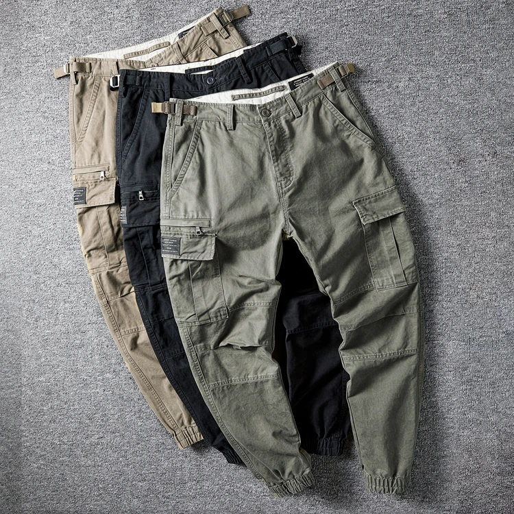 厚手コットン製カーゴパンツ：秋冬に最適なゆったりシルエットと実用性を備えた工装スタイル