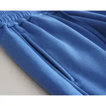 カラーが引き立つ！青色のウエストゴム付きドローストリング厚手フリースジョガーパンツ（セットアップ対応）