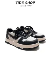 高反発ソールの本革スニーカー【厚底・レースアップ・カジュアルスタイル・女性用】