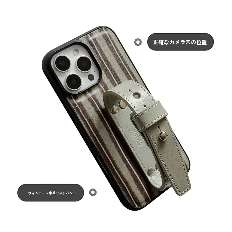 高級レザー製腕帯付きスマホホルダー　ローズマリーフォレストiPhone対応の実用性と使い勝手