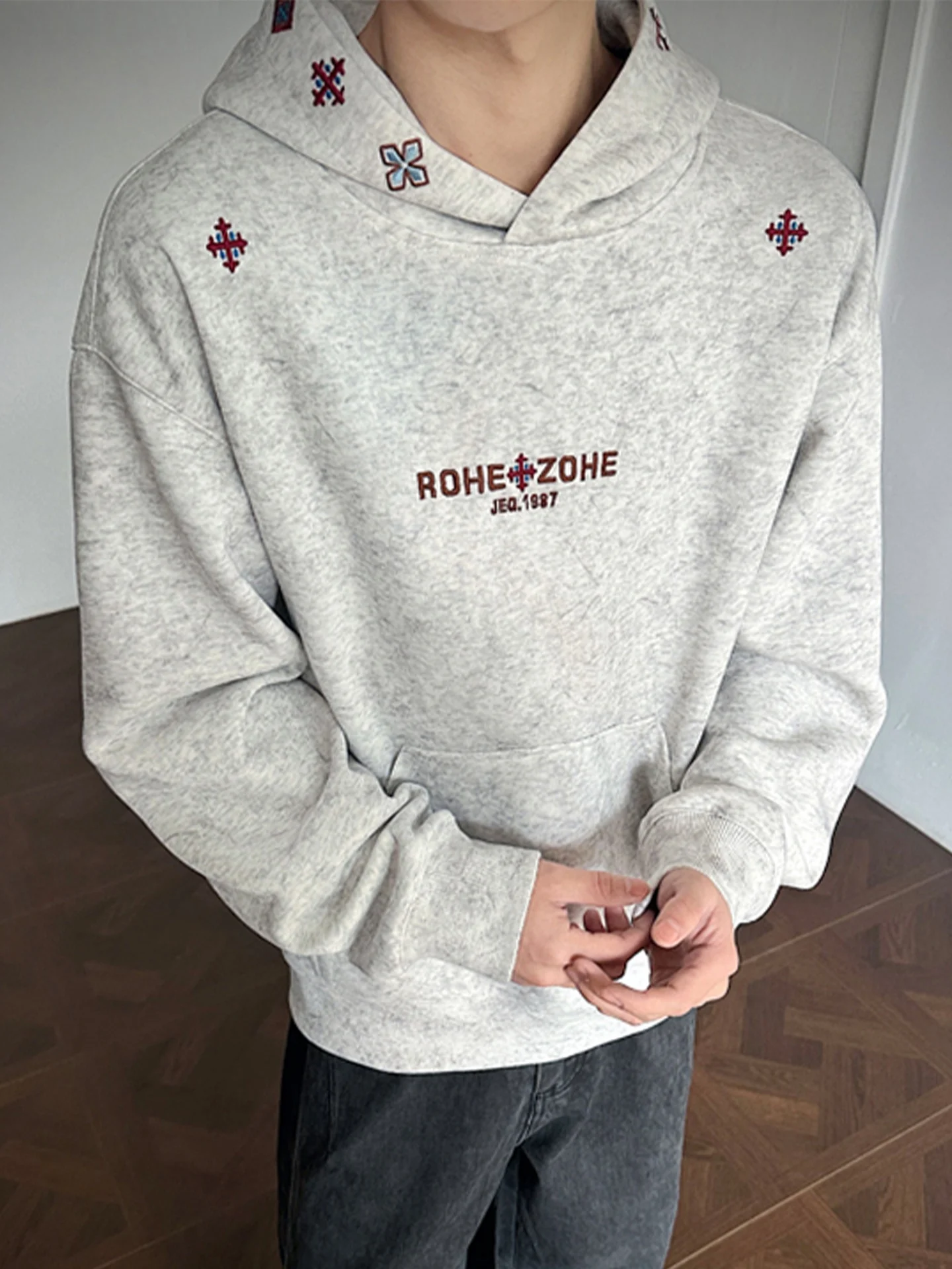 アメリカンスタイルのタイダイ刺繍フーディ【春用・カジュアル・ゆったり・プルオーバー】（セットアップ対応）