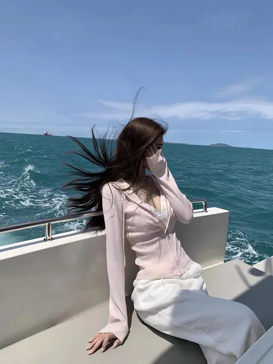 軽やかで通気性抜群！フード付きアイスリネンニットジャケット【夏用・スリムフィット・ジッパー付き】