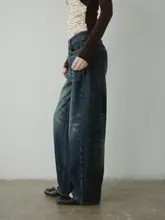 深いブルーのワイドレッグデニムパンツ【レトロデザイン・水洗い加工・秋冬用】