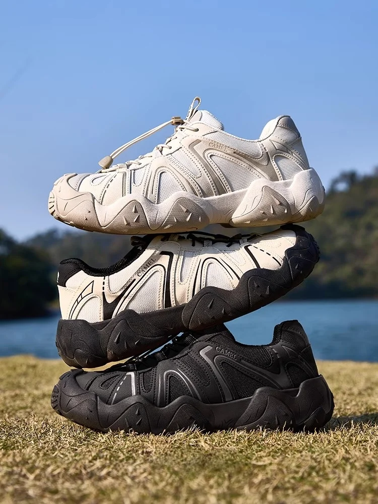 Camel アウトドア登山シューズ：夏用ローカットモデルの実用性と選定基準