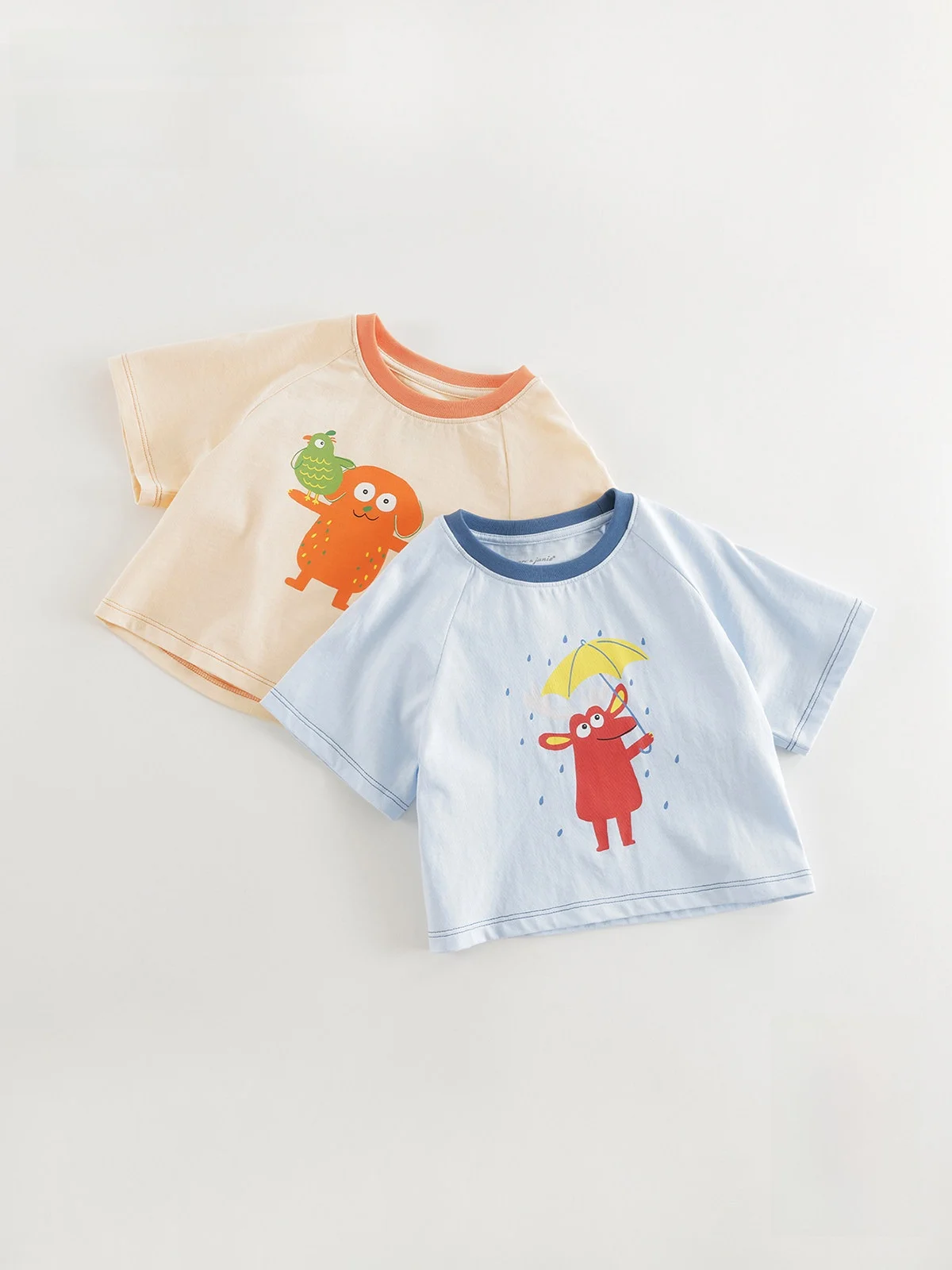 子供用デザインTシャツ：可愛いグラフィックと100%純棉で夏の着用を実現