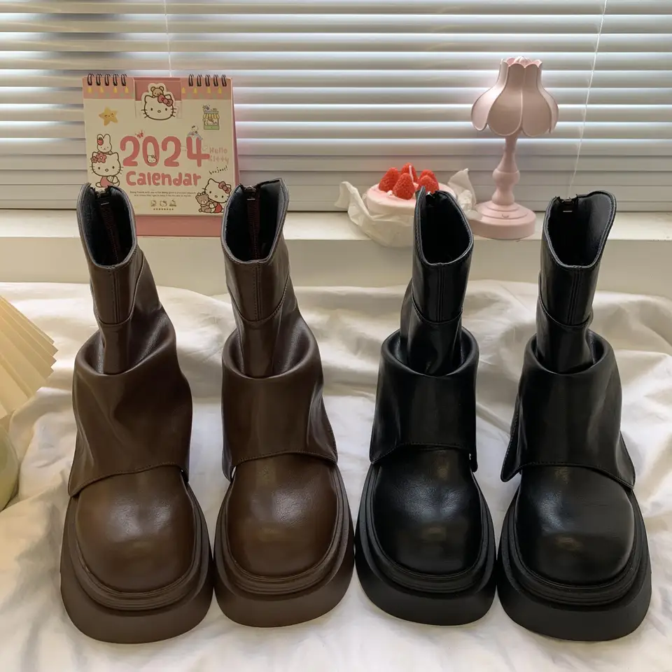 厚底のブロックヒールマーチンブーツ【レトロイギリス風・ショートブーツ】