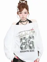オフショルダー長袖Tシャツ【カジュアル・プリント・春用・デザイン性あり】