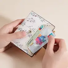 おしゃれな短丈財布【小型・花柄・大容量・学生向け】