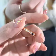 蜂の巣デザインのリング【ローズゴールド・ビジュー・重ね付け対応】