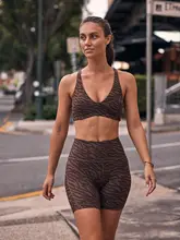 Lorna Jane ヨガ用 スポーツブラ＆ハイウエストショーツセット【快適・サファリデザイン・女性用】