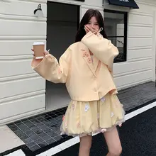 立体花柄のアシンメトリーボディスーツ風イエロードレス【秋用・小柄さん向け・甘めデザイン】（セットアップ対応）