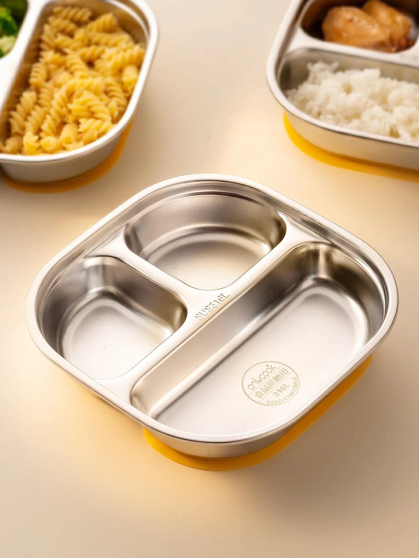 吸盤付き子供用プレート：316Lステンレス分格盤の離乳食安定性と実用性
