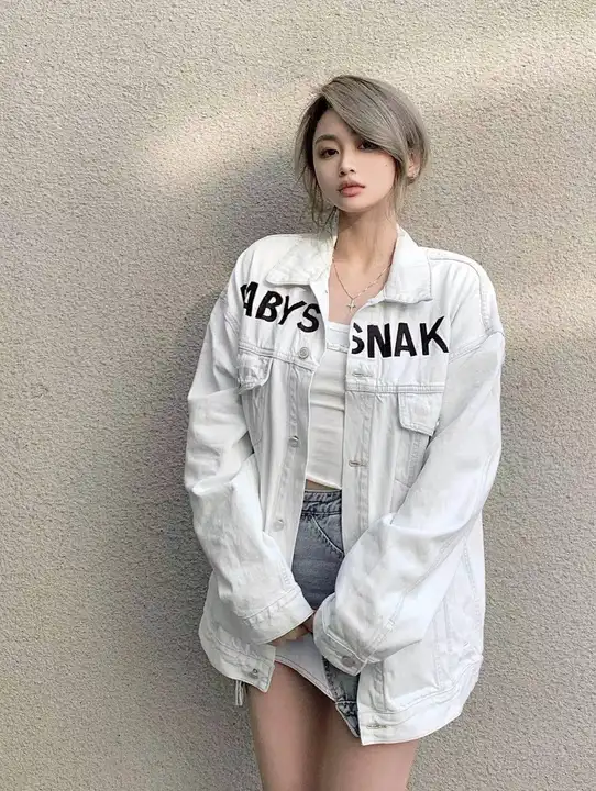 BABY SNAKE デニムジャケット【ユニセックス・ゆったりフィット・ホワイト・アンティーク仕上げ】