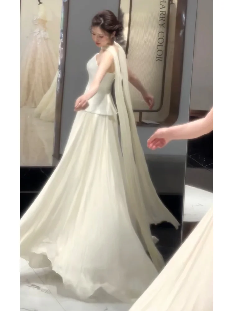 結婚式 ゲスト ワンピース どう選ぶ？エレガントなデザインが決めるスタイルの本質