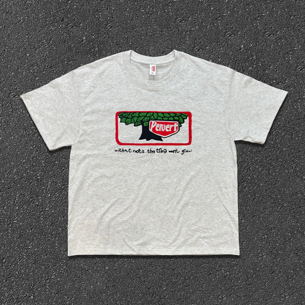 ストリート系中学生男子のオーバーサイズTシャツ：カジュアルで実用的な日常着の選び方