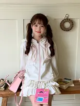 春秋向けピンクドットフード付きスウェットシャツとケーキスカートのコーディネート（セットアップ対応）