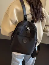 女性用軽量リュックサック【アウトドア旅行・おしゃれ・小型】