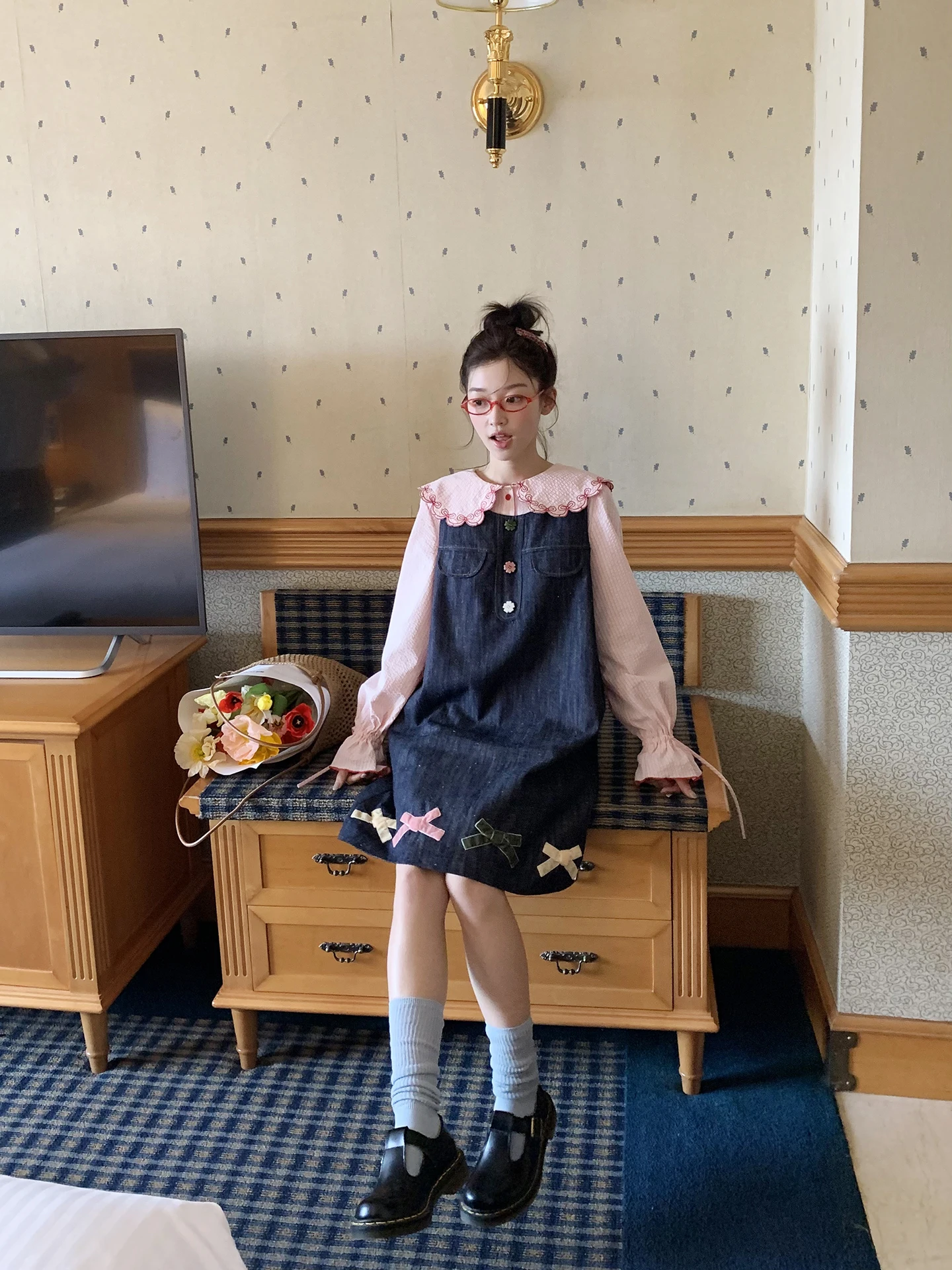 春デニムコーディネートで迷ったら、この1着で解決できる？