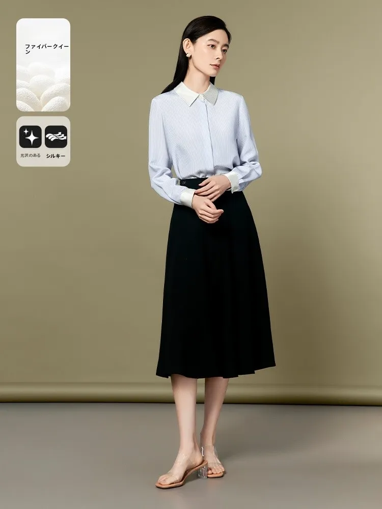 大人可愛い服 50代コーデ｜青と白ストライプシャツの実際の着こなしと選び方