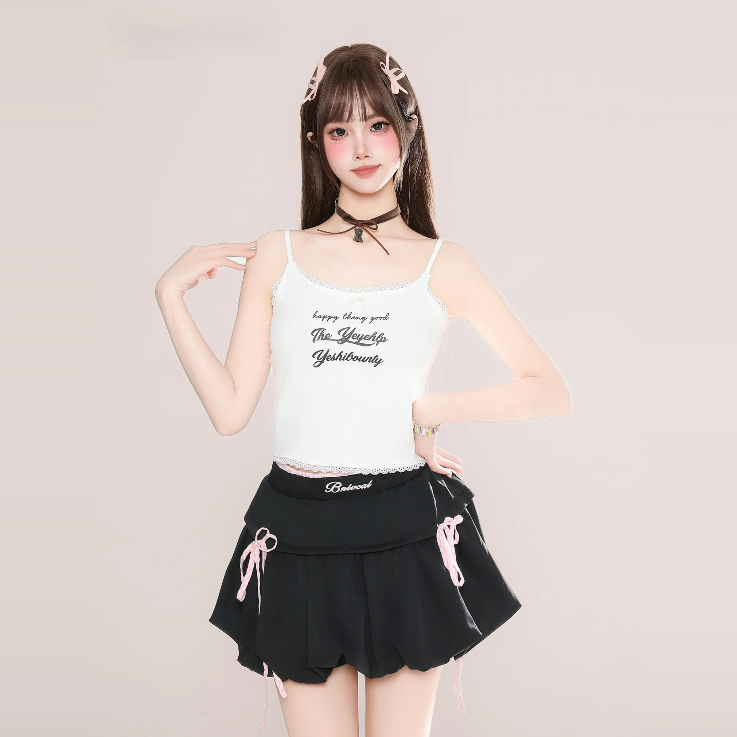 20代女性のプライベートサーバーとしておすすめなレースフリルリボンキャミソールとは