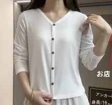 Vネック長袖Tシャツ【無地・ストレッチコットン・薄手・カジュアル】