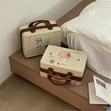 可愛いクマデザインの化粧箱【大容量・旅行用・手提げ収納】