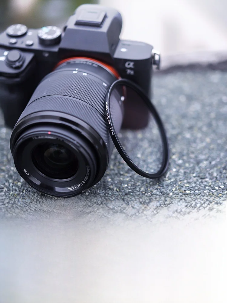 35mmフィルムとミラーレスカメラの画質を比較する前に、UVフィルターの選び方が決まる？