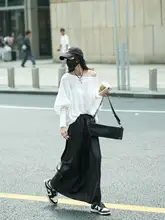 高級感あるブラックPUスカート【女性用・シンプルデザイン・ロング丈】