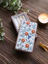 手作りDIY ヴィンテージ風花刺繍キット【黒胡桃木製 磁気収納ボックス・贈り物に最適】